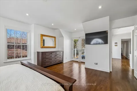 445 Macdonald Road Oakville ON L6J 2B7
