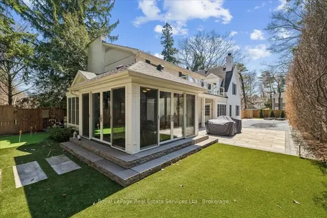 445 Macdonald Road Oakville ON L6J 2B7