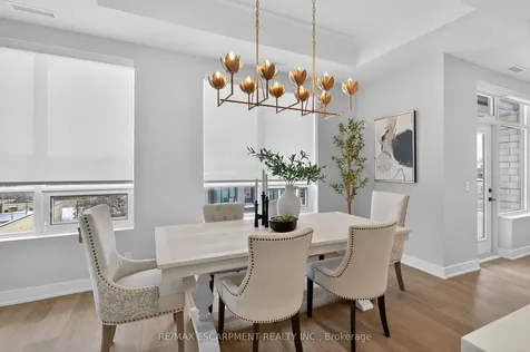 123 Maurice Drive Oakville ON L6K 2W6