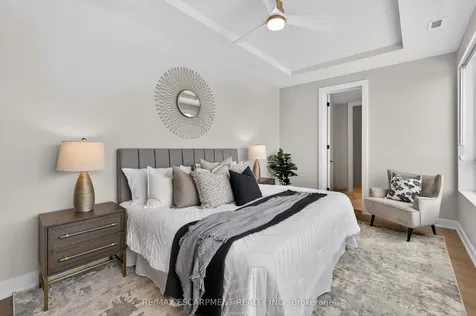 123 Maurice Drive Oakville ON L6K 2W6