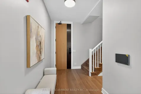 123 Maurice Drive Oakville ON L6K 2W6