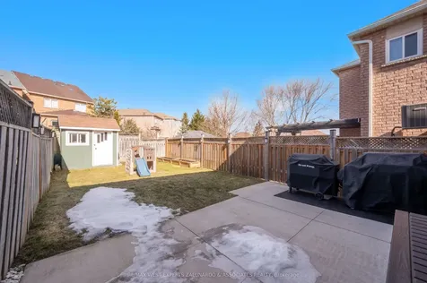 24 Manorwood Court Caledon ON L7E 2S9