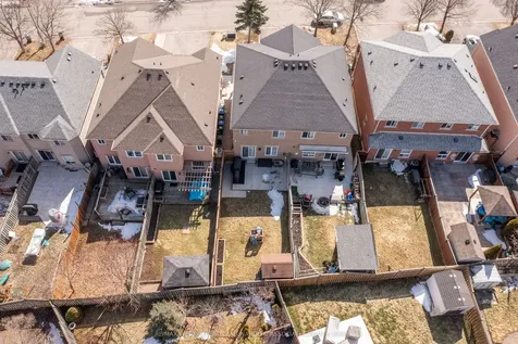 24 Manorwood Court Caledon ON L7E 2S9