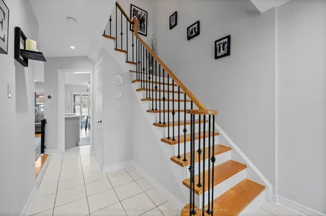 24 Manorwood Court Caledon ON L7E 2S9