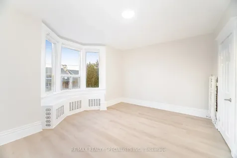 971 Saint Clarens Avenue Toronto ON M6H 3X8