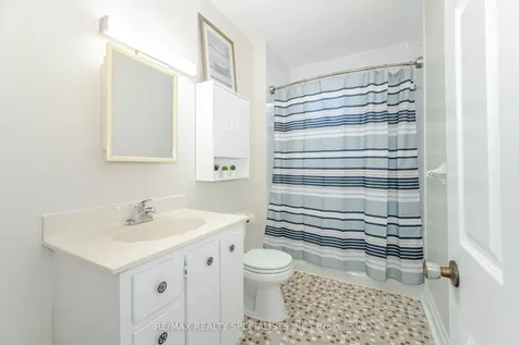 971 Saint Clarens Avenue Toronto ON M6H 3X8