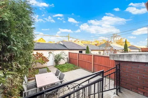 971 Saint Clarens Avenue Toronto ON M6H 3X8