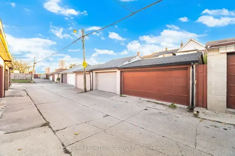 971 Saint Clarens Avenue Toronto ON M6H 3X8
