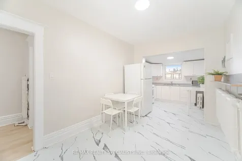 971 Saint Clarens Avenue Toronto ON M6H 3X8