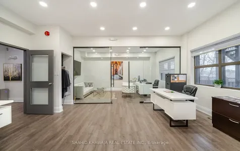 1563 Dundas Street W Mississauga ON L5C 1E3