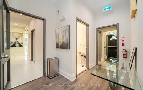 1563 Dundas Street W Mississauga ON L5C 1E3