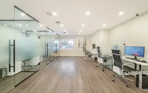 1563 Dundas Street W Mississauga ON L5C 1E3