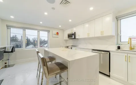 1563 Dundas Street W Mississauga ON L5C 1E3