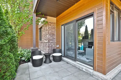 128 Garden Drive Oakville ON L6K 0H7