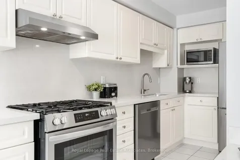 5480 Glen Erin Drive Mississauga ON L5M 5R3