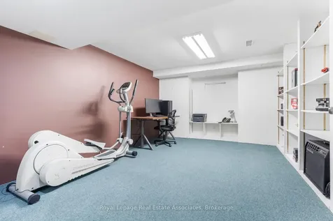 5480 Glen Erin Drive Mississauga ON L5M 5R3