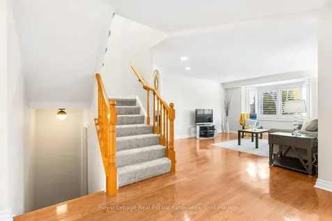 5480 Glen Erin Drive Mississauga ON L5M 5R3