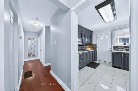130 Rangoon Road Toronto ON M9C 4P2