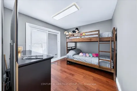 130 Rangoon Road Toronto ON M9C 4P2