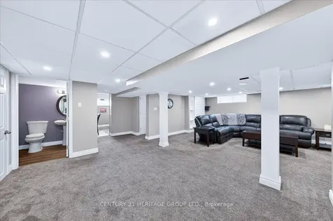 130 Rangoon Road Toronto ON M9C 4P2