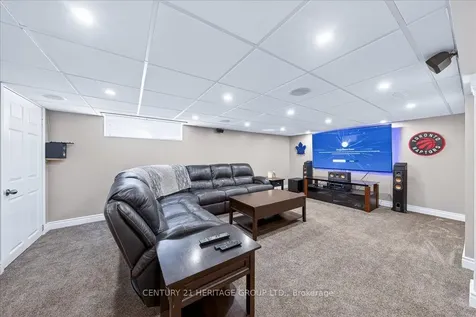 130 Rangoon Road Toronto ON M9C 4P2
