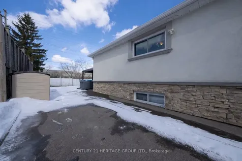 130 Rangoon Road Toronto ON M9C 4P2