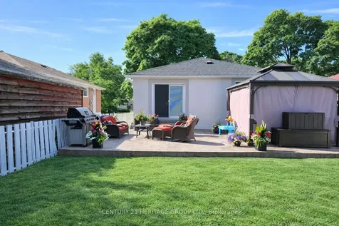 130 Rangoon Road Toronto ON M9C 4P2