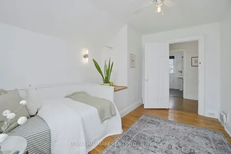 263 Humbercrest Boulevard Toronto ON M6S 4L5