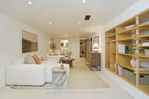 263 Humbercrest Boulevard Toronto ON M6S 4L5