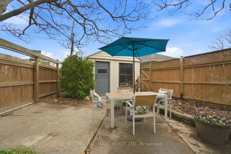 263 Humbercrest Boulevard Toronto ON M6S 4L5
