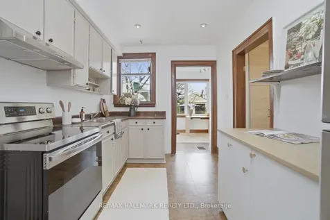 263 Humbercrest Boulevard Toronto ON M6S 4L5