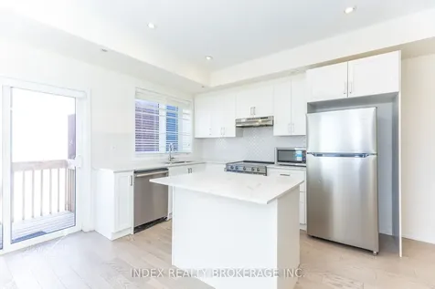 82 William Duncan Road Toronto ON M3K 0B7