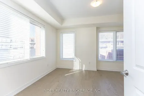 82 William Duncan Road Toronto ON M3K 0B7