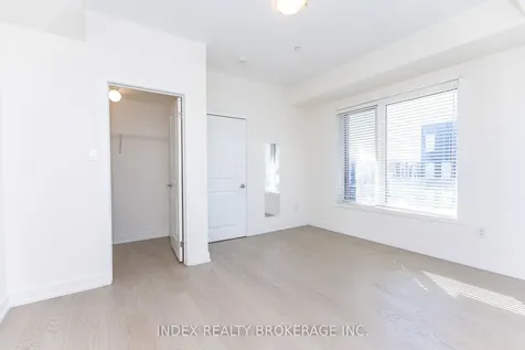 82 William Duncan Road Toronto ON M3K 0B7