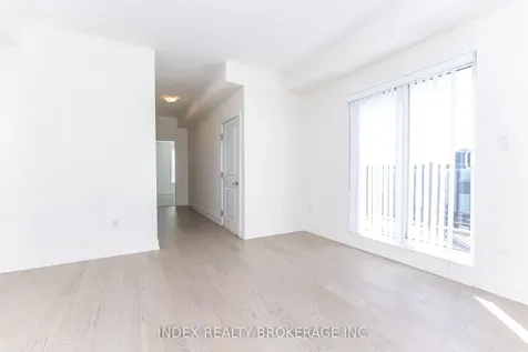 82 William Duncan Road Toronto ON M3K 0B7