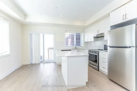 82 William Duncan Road Toronto ON M3K 0B7
