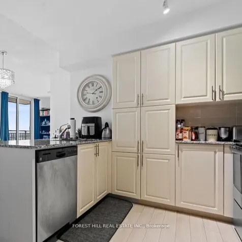 830 Lawrence Avenue W Toronto ON M6A 1C3