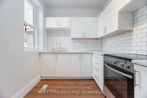 289 Old Weston Road Toronto ON M6N 3A7
