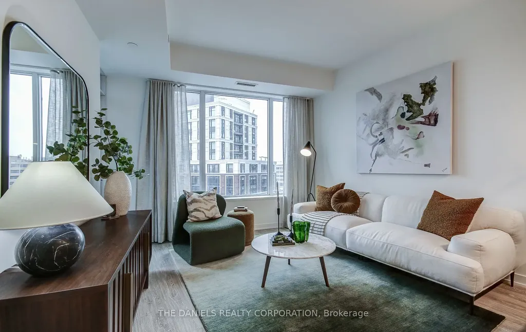 2495 Eglinton Avenue W Mississauga ON L5M 2T2