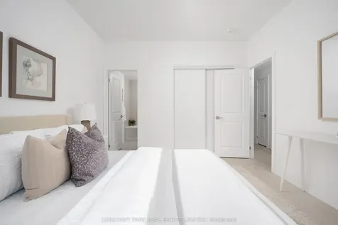 4025 Hickory Drive Mississauga ON L4W 1L1