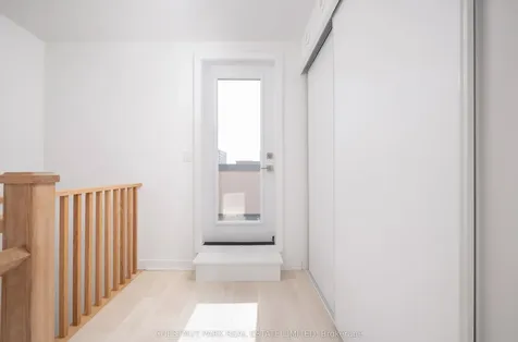 4025 Hickory Drive Mississauga ON L4W 1L1