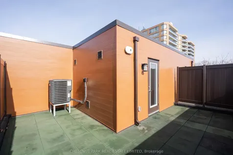 4025 Hickory Drive Mississauga ON L4W 1L1