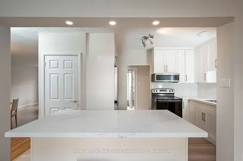 2043 Devon Road Oakville ON L6J 2N1