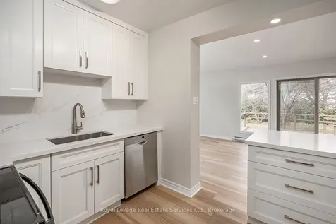2043 Devon Road Oakville ON L6J 2N1