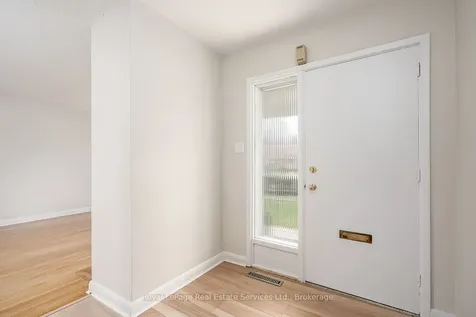 2043 Devon Road Oakville ON L6J 2N1