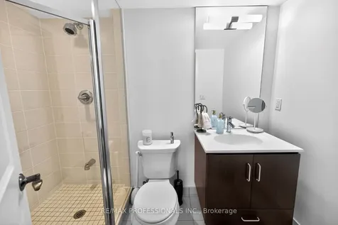 215 Sherway Gardens Road Toronto ON M9C 0A4