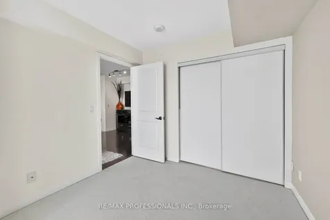215 Sherway Gardens Road Toronto ON M9C 0A4