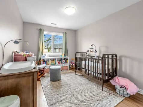 705 Cumberland Avenue Burlington ON L7N 3W4