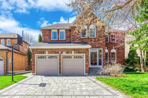 1386 Silversmith Drive Oakville ON L6M 2X4