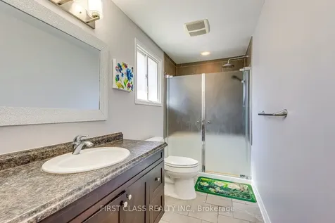 1386 Silversmith Drive Oakville ON L6M 2X4